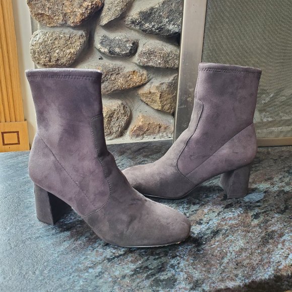 Ann Taylor Brown Micro Suede Stretch Booties Size 8.5M - Picture 8 of 16